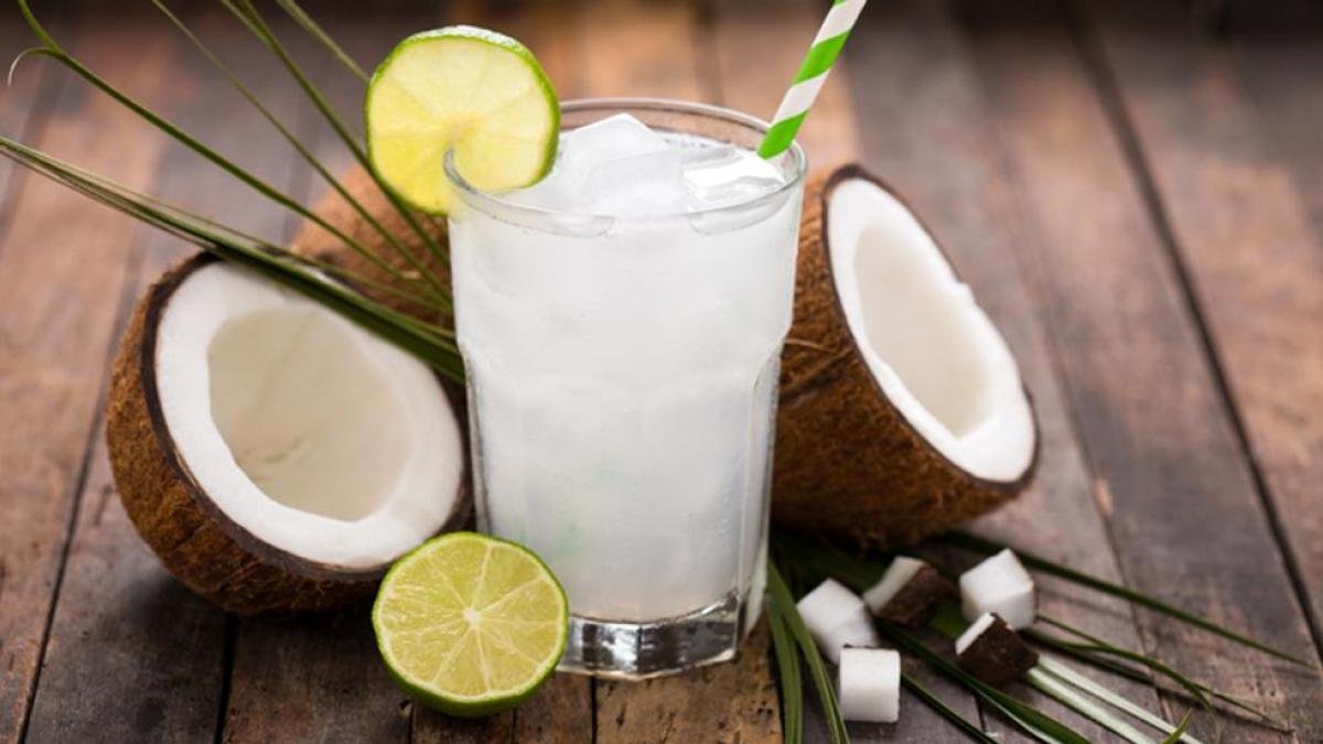 Bebida a base de agua de coco.